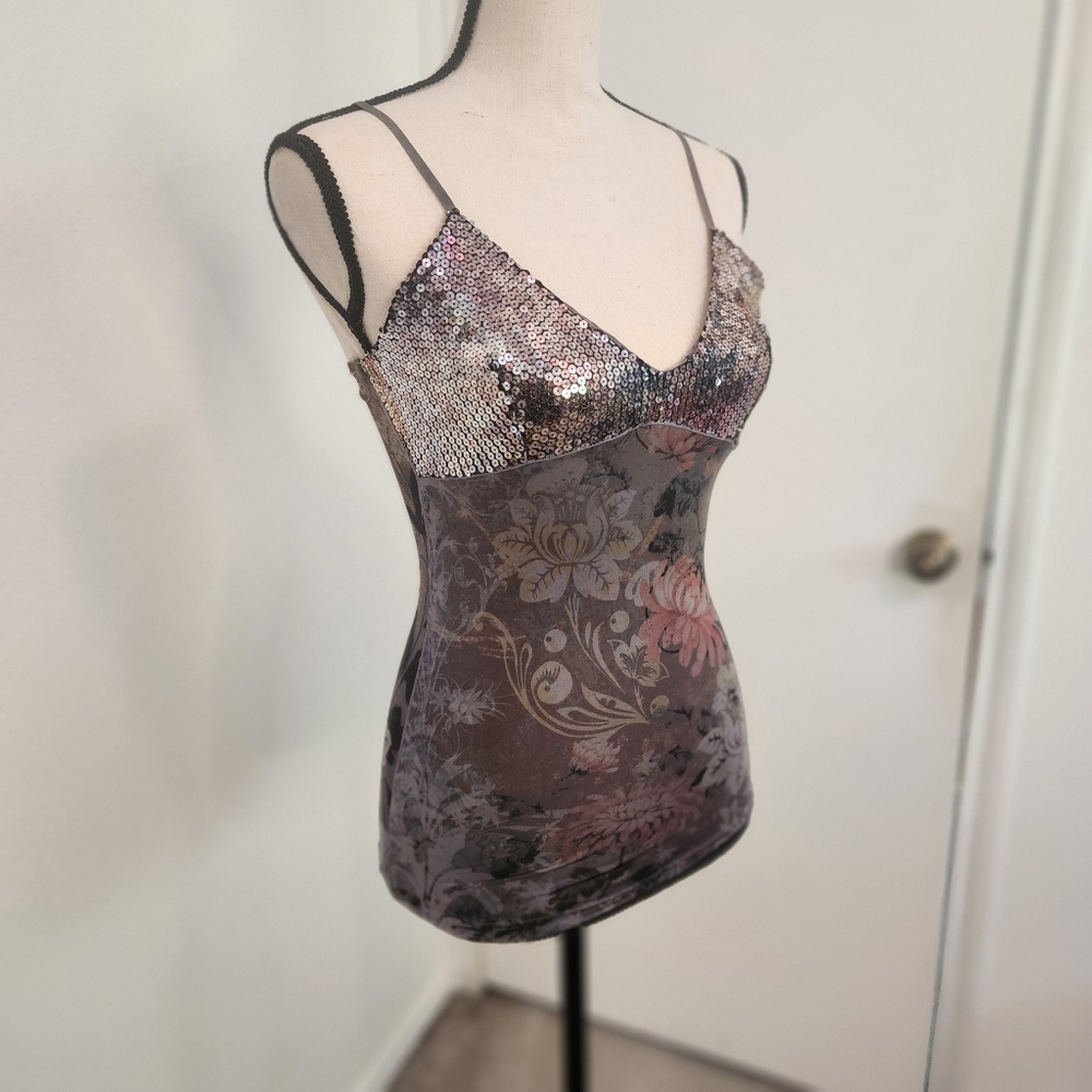 Spaghetti strap sequin floral tank top. Sz: small.